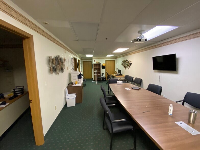 More Photos Of 651 S Center Ave, Somerset Medical For Sale