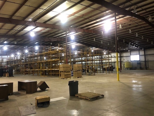 More Photos Of 238 Industrial Park Dr, Soddy-Daisy Unknown For Lease