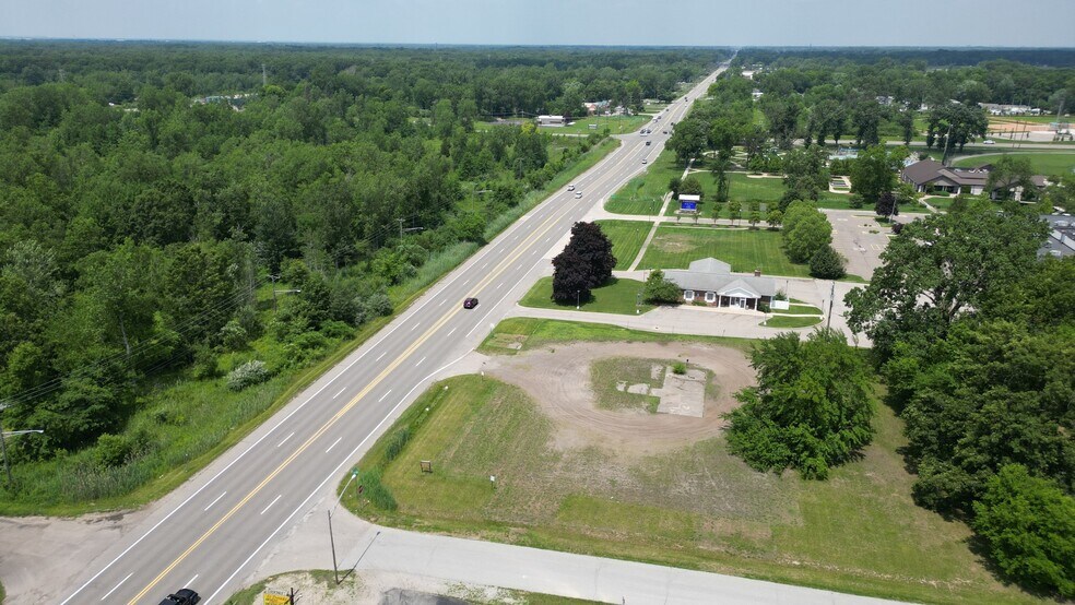 More Photos Of 21333 Telegraph Rd, Brownstown Township Bank For Sale