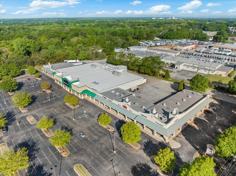 More Photos Of 2199 Southport Rd, Spartanburg Unknown For Lease