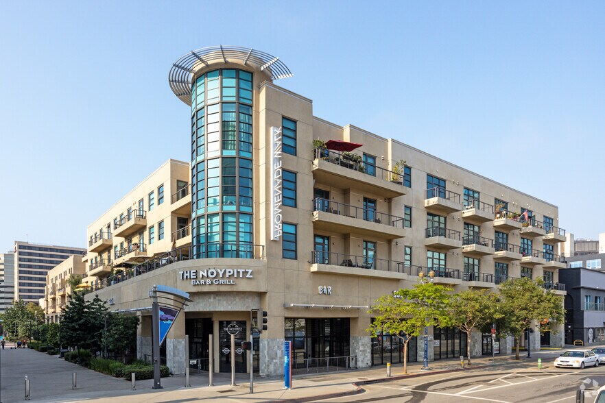 More Photos Of 133 The Promenade N, Long Beach Apartments For Sale