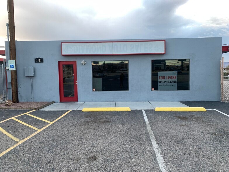 More Photos Of 2715 Highway 95, Bullhead City Self Storage For Lease