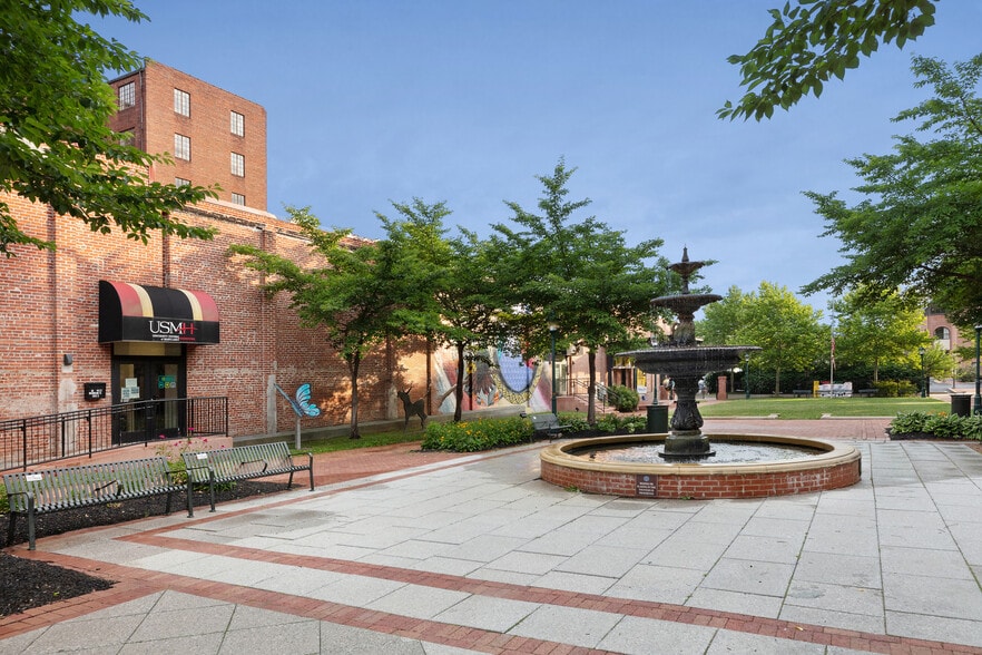 More Photos Of 55-59 W Washington St, Hagerstown Loft Creative Space For Lease