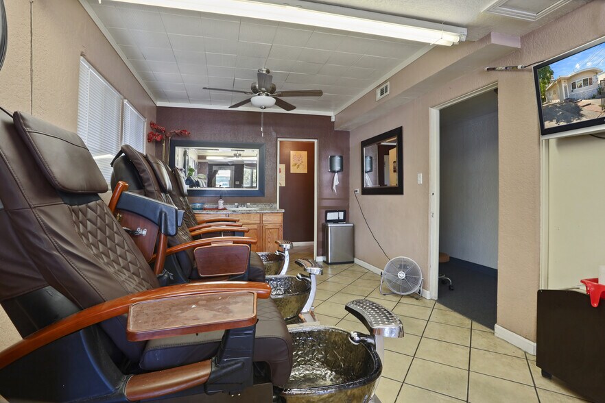 More Photos Of 428 E Lindsay St, Stockton Storefront For Sale