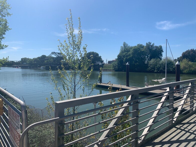 More Photos Of 14138 Market St, Walnut Grove Storefront Retail Residential For Sale