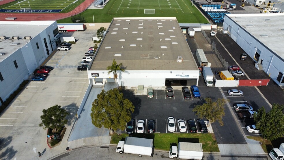More Photos Of 13903 Maryton Ave, Santa Fe Springs Warehouse For Sale