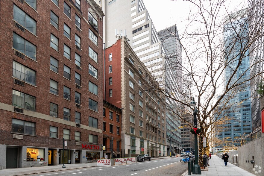 More Photos Of 104-110 E 40th St, New York Medical For Sale
