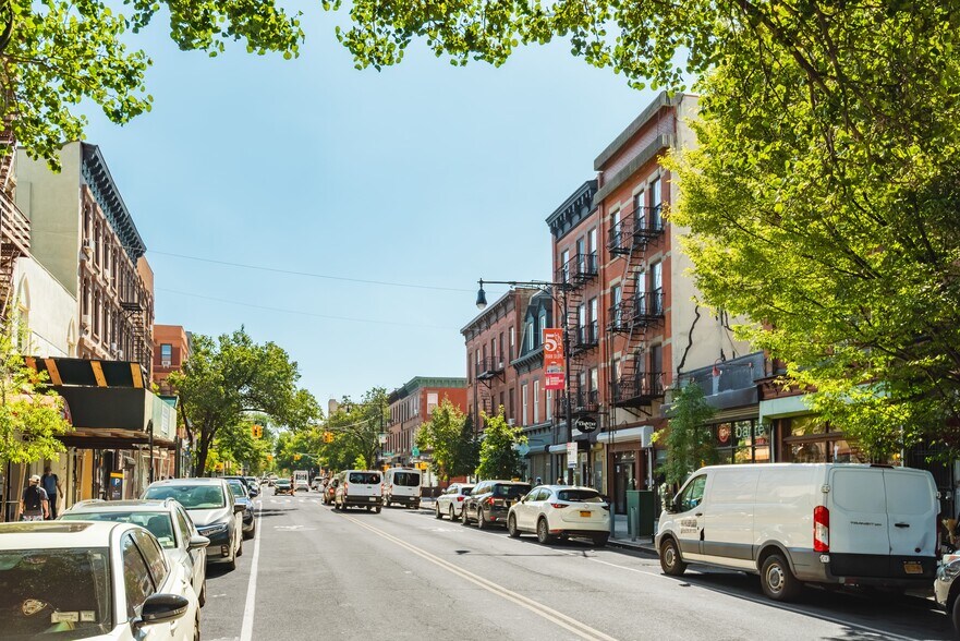 More Photos Of 14 Lincoln Pl, Brooklyn Apartments For Sale