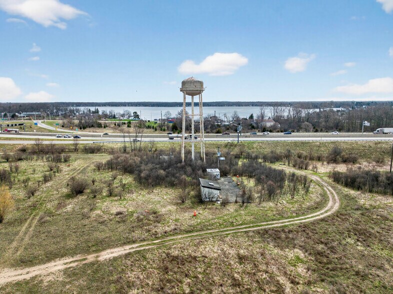 More Photos Of 435 W Eight Mile Rd, Whitmore Lake Land For Sale