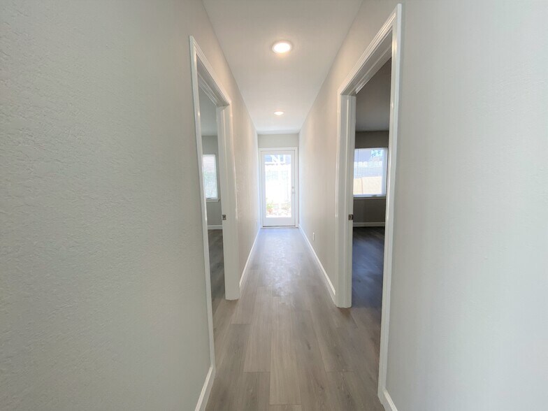 More Photos Of 631 Masonic Way, Belmont Apartments For Sale