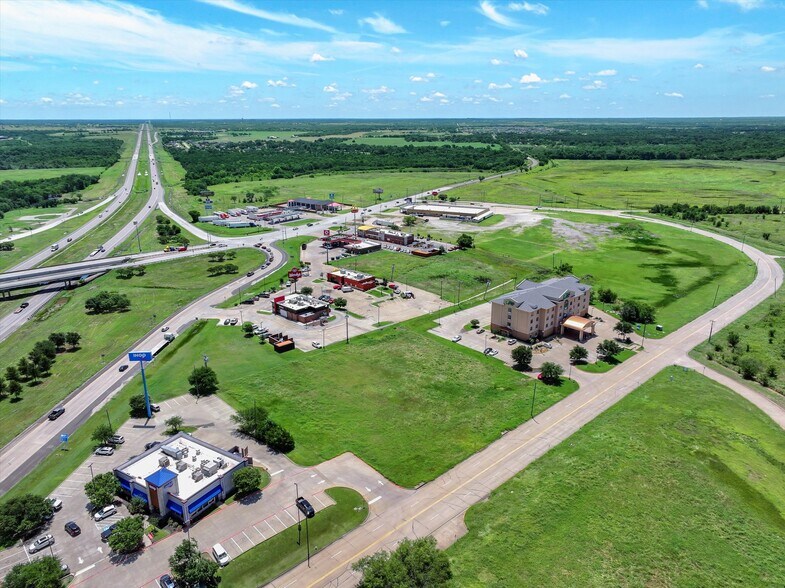 More Photos Of 00 Tanger Dr, Terrell Land For Sale