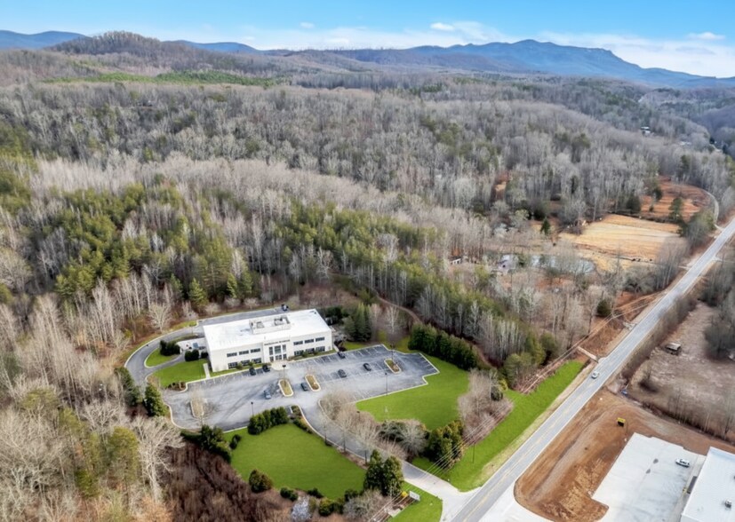 More Photos Of 3598 Highway 11, Travelers Rest Medical For Sale