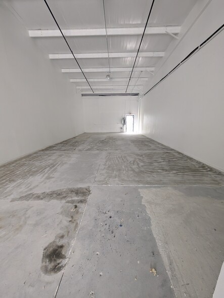 More Photos Of 1500 Tileston Rd, Saint Cloud Warehouse For Sale