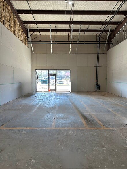 More Photos Of 75 Miranda Lambert Way, Lindale Unknown For Lease