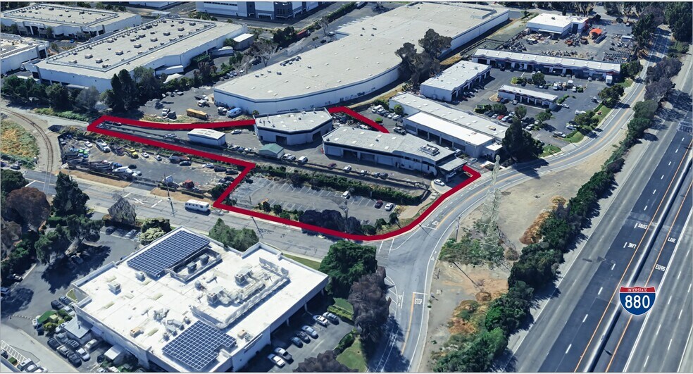 More Photos Of 41011 Albrae St, Fremont Warehouse For Lease