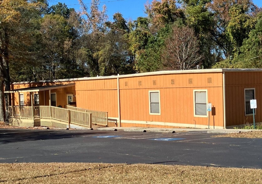 More Photos Of 6216 Love St, Austell Religious Facility For Sale