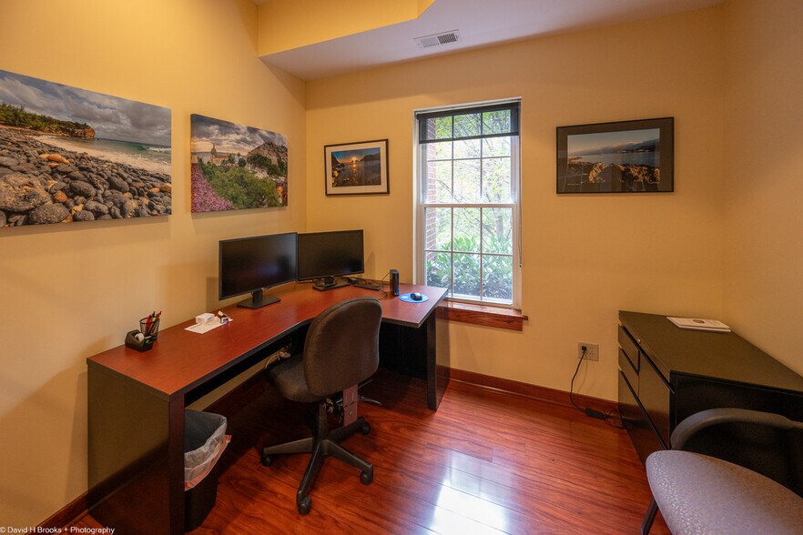 More Photos Of 11090 Dovedale Ct, Marriottsville Office For Sale