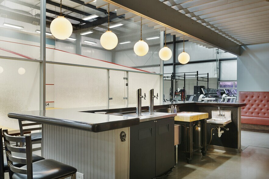 More Photos Of 2145 Chestnut St, Chattanooga Specialty For Sale