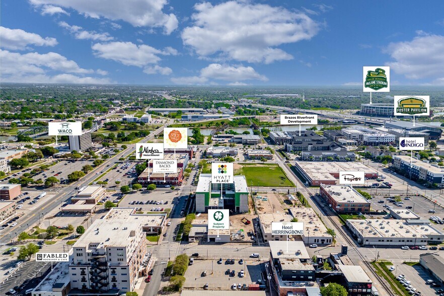 More Photos Of 300 S 4th St, Waco Office For Sale