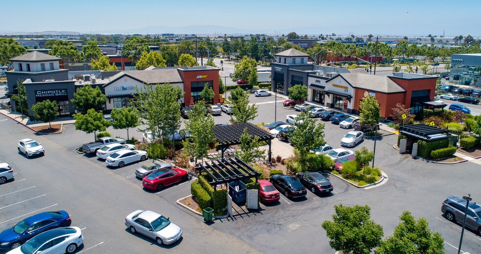 Primary Photo Of 5605-5615 Auto Mall Pky, Fremont Storefront Retail Office For Sale