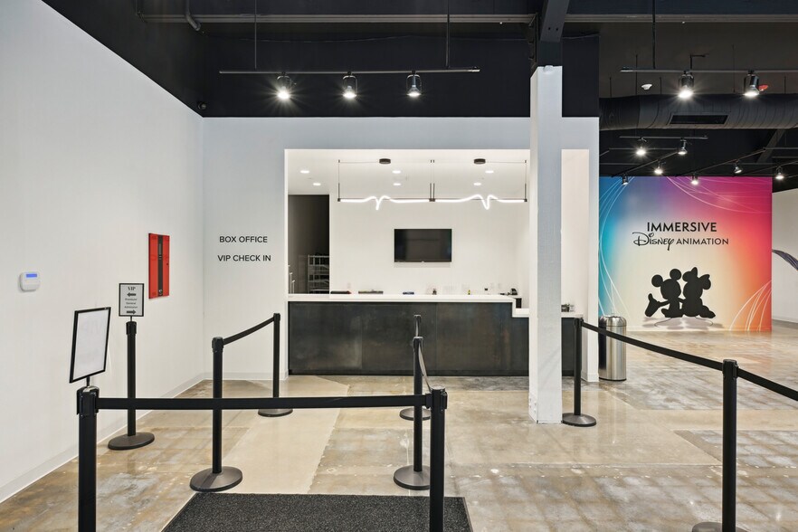 More Photos Of 159 Armour Dr NE, Atlanta Showroom For Lease