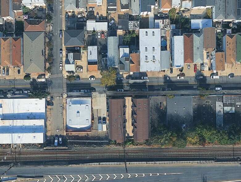 More Photos Of , Newark Industrial For Sale