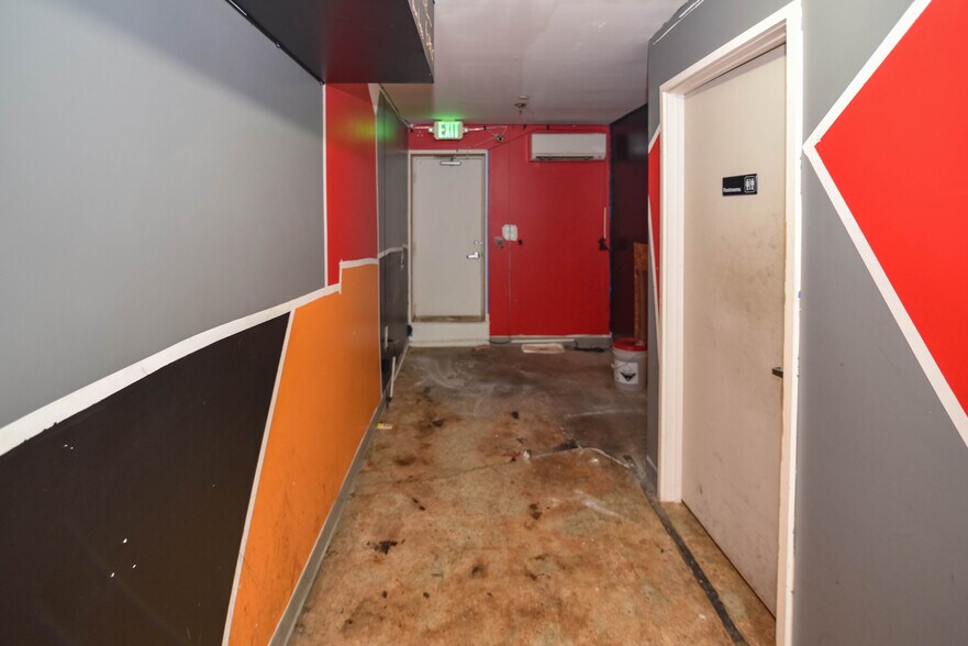 More Photos Of 2-4 E Preston St, Baltimore Apartments For Sale