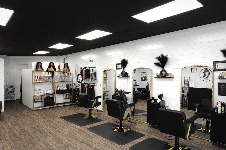 More Photos Of 18 Public Sq, Watertown Storefront Retail Residential For Sale