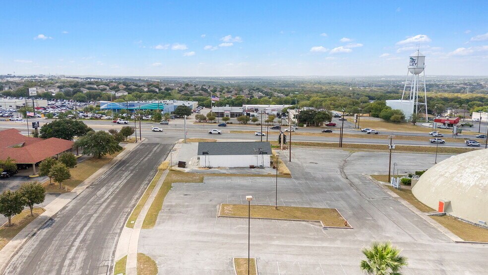 More Photos Of 6325 Bandera Rd, San Antonio Convenience Store For Sale