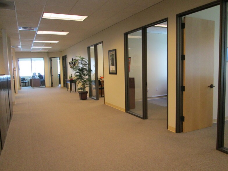 More Photos Of 3775 Brickway Blvd, Santa Rosa Medical For Sale