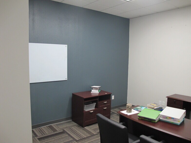 More Photos Of 204 N Main Ave, Republic Office For Sale