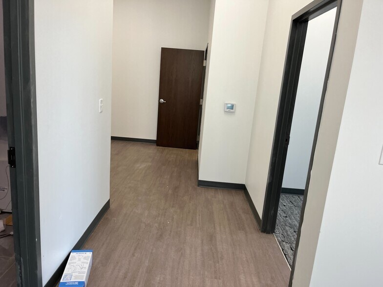 More Photos Of 12435 Lem Turner Rd, Jacksonville Unknown For Lease