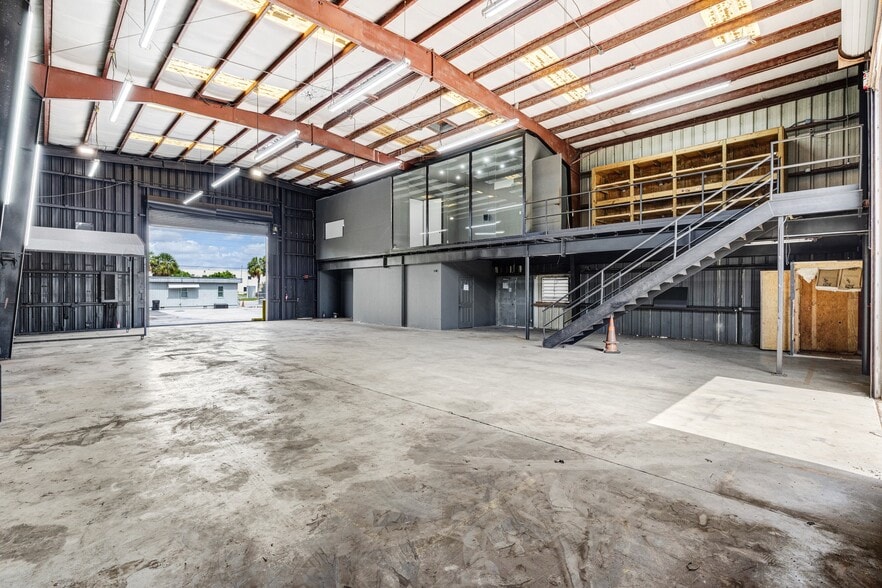 More Photos Of 3120 NW 16th Ter, Pompano Beach Land For Lease