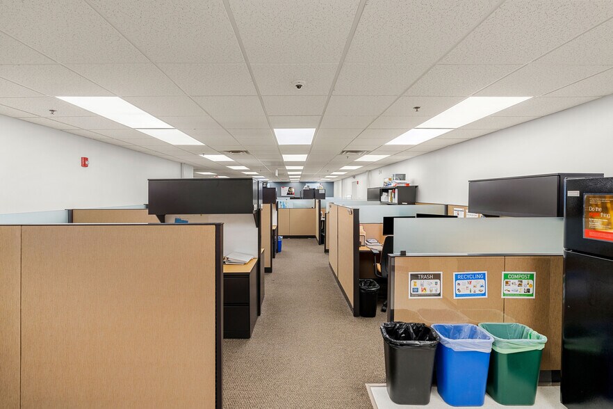 More Photos Of 4 Preston Ct, Bedford Office For Sale