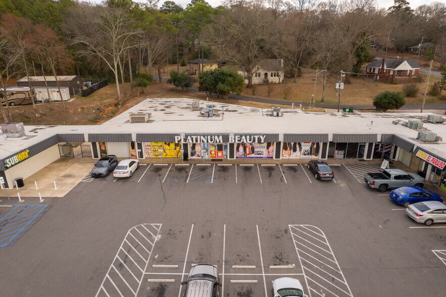 More Photos Of 409-453 Huffman Rd, Birmingham Unknown For Lease