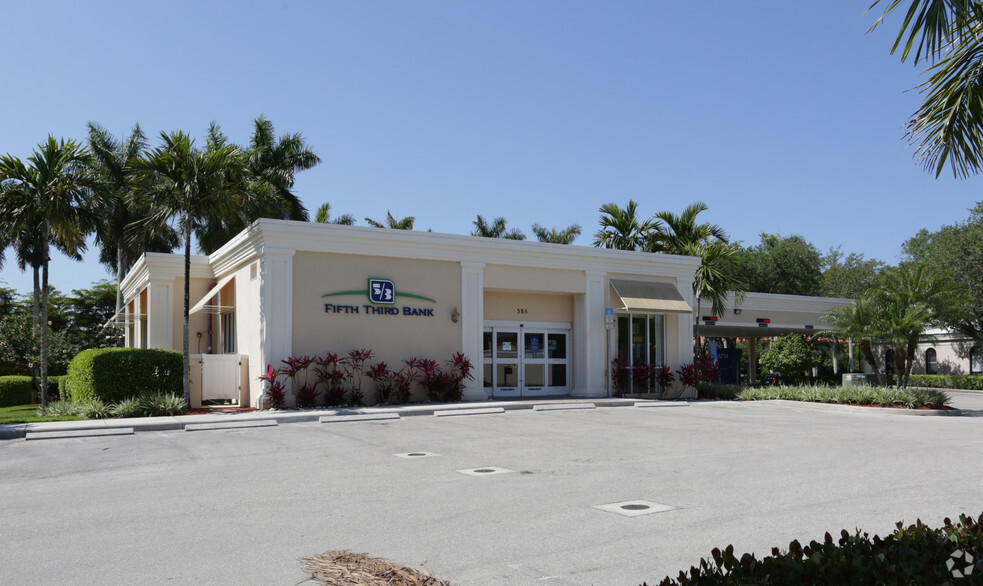 Primary Photo Of 385 14th Ave S, Naples Bank For Lease