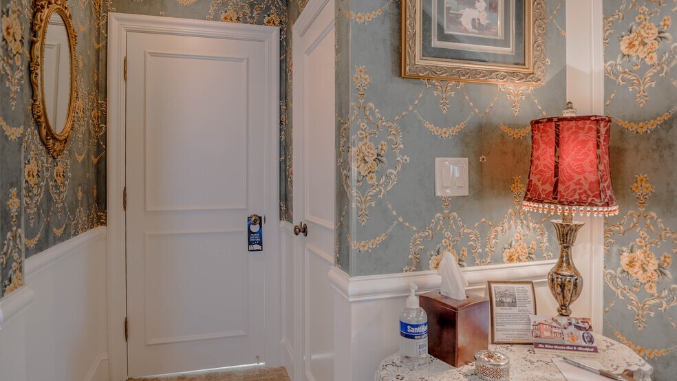 More Photos Of 118 S 300 W, Heber City Hospitality For Sale