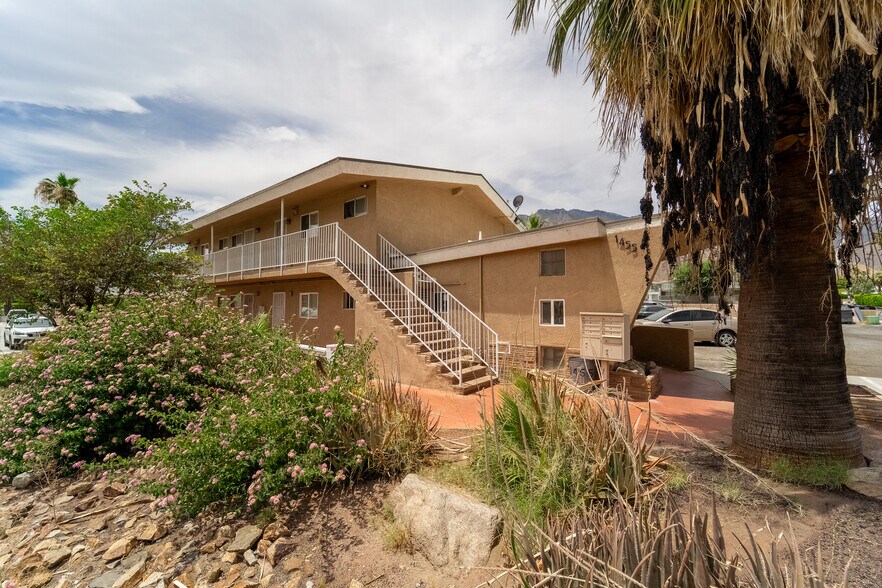 More Photos Of , Palm Springs Multifamily For Sale
