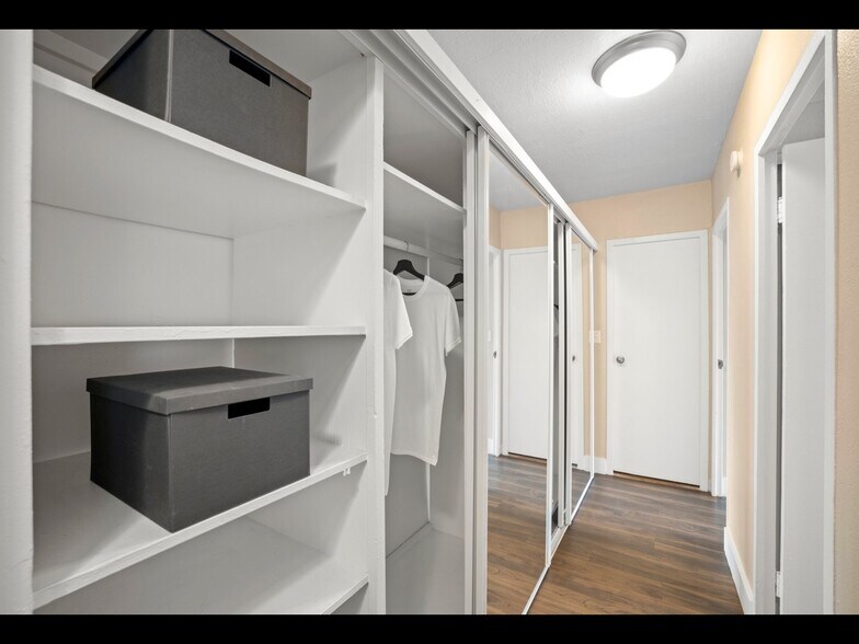 More Photos Of 1717 SW Park Ave, Portland Multifamily For Sale