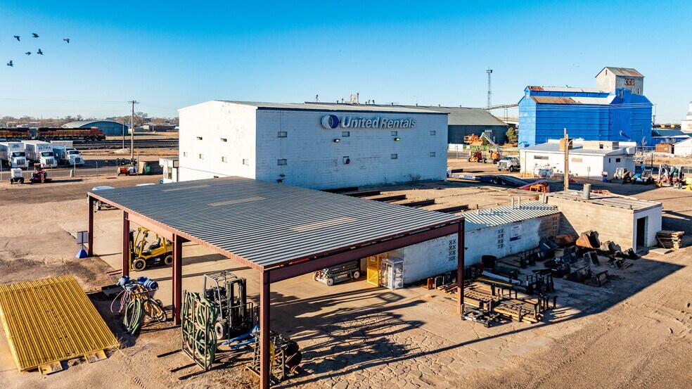 More Photos Of 1016 Santa Fe Ave, Clovis Warehouse For Sale