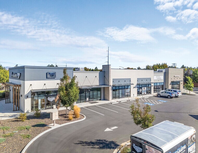 More Photos Of 4744 N Park Crossing Ave, Meridian Storefront Retail Office For Sale