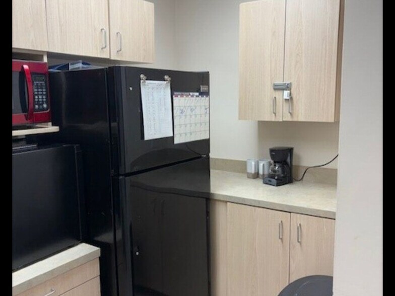 More Photos Of 2000 N Federal Hwy, Pompano Beach Medical For Lease