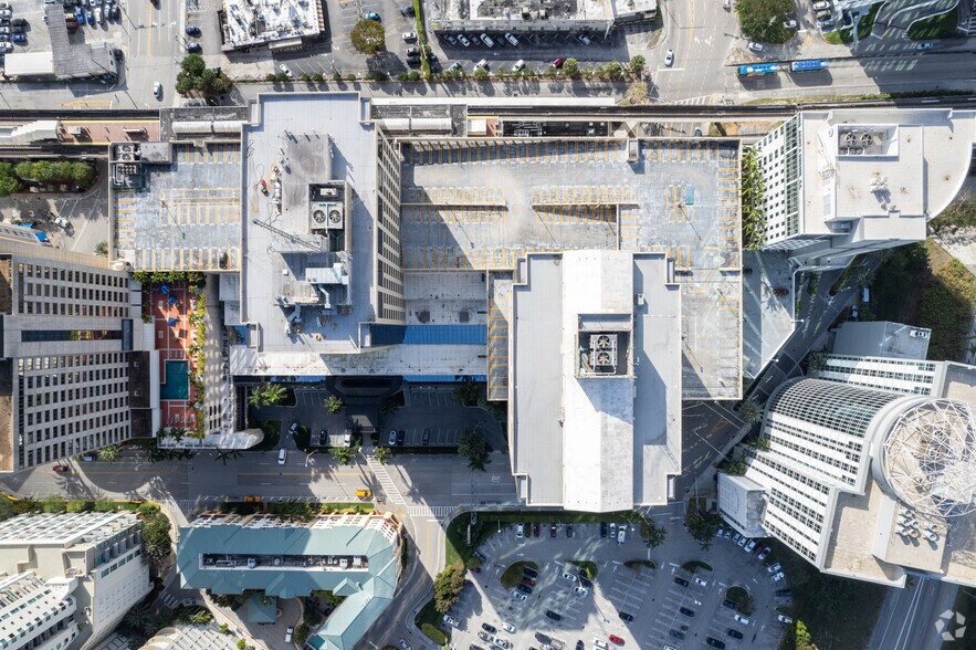 More Photos Of 9130 S Dadeland Blvd, Miami Office For Lease