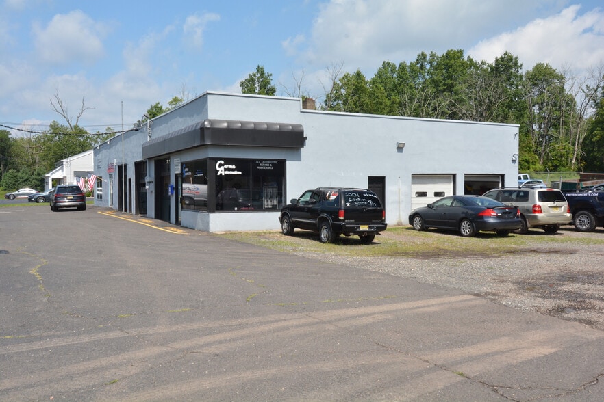Primary Photo Of 470 Route 22 West, White House Station Auto Repair For Sale