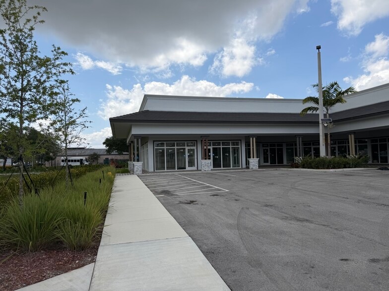More Photos Of 6601 Stirling Rd, Davie Storefront For Lease