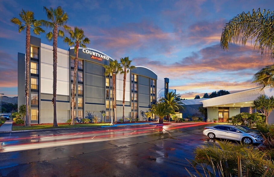 More Photos Of 1000 Fairgrounds Dr, Vallejo Hotel For Sale