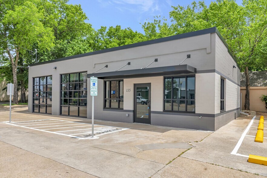 Primary Photo Of 135 S Main St, Keller General Retail For Sale