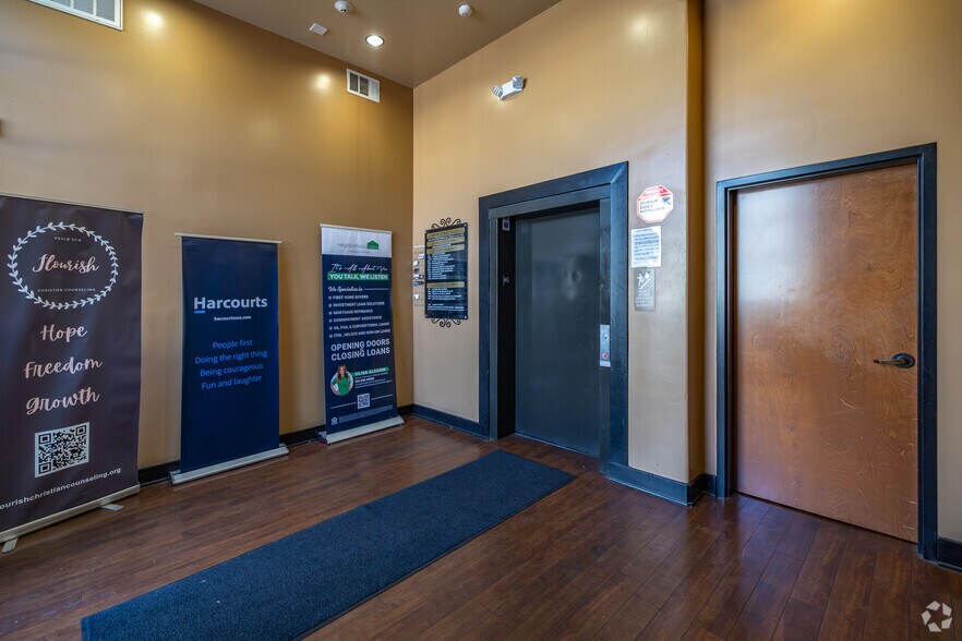 More Photos Of 28693 Old Town Front St, Temecula Apartments For Lease