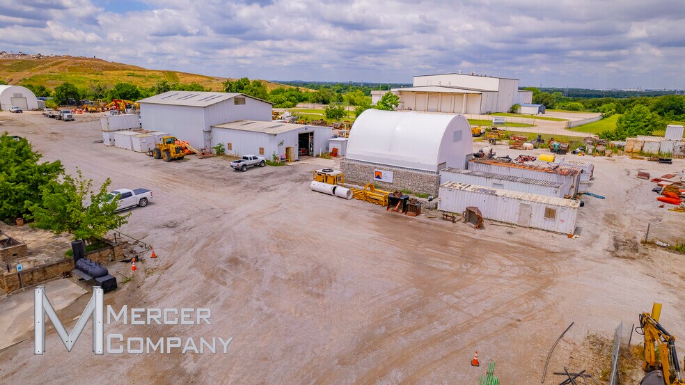 More Photos Of 420 S Dick Price Rd, Kennedale Warehouse For Sale