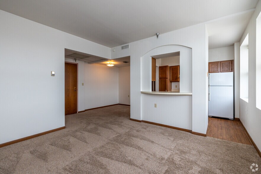 More Photos Of 422 Felix St, Saint Joseph Apartments For Sale